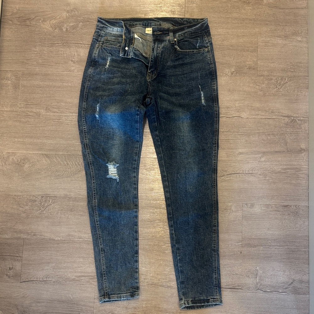 Young LA “perfect” model skinny fit jeans. 34x32